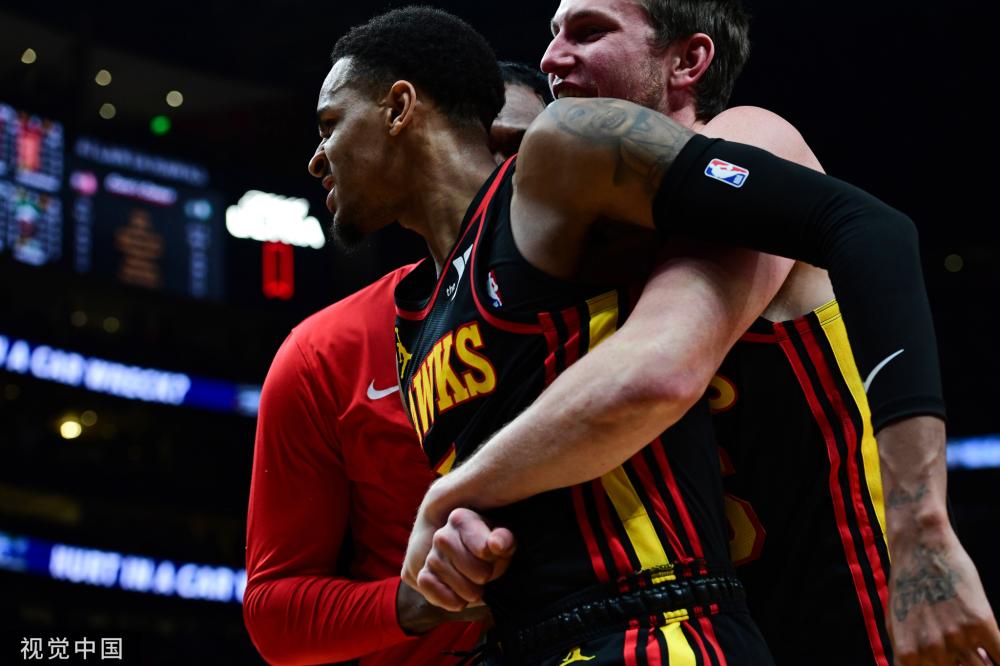 格里芬属于 格里芬属于